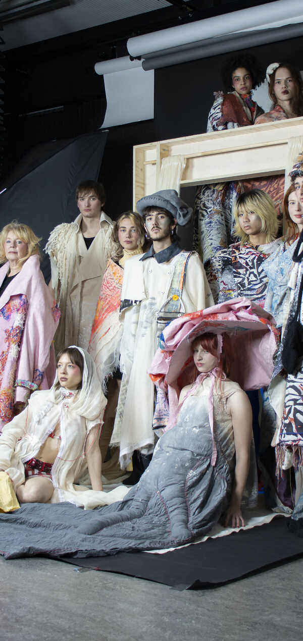 PLaY aT YoUR OWN RIsK group pic [photo Team CA]